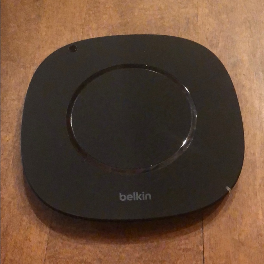 Belkin Boost Up Wireless Charging System